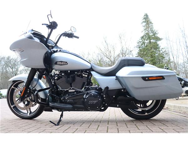 2025 HARLEY-DAVIDSON FLTRX ROAD GLIDE