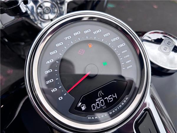 2025 HARLEY-DAVIDSON FAT BOY