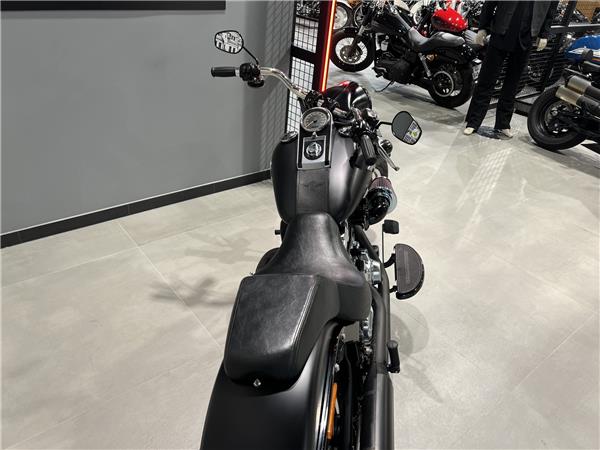 2011 HARLEY-DAVIDSON FAT BOY