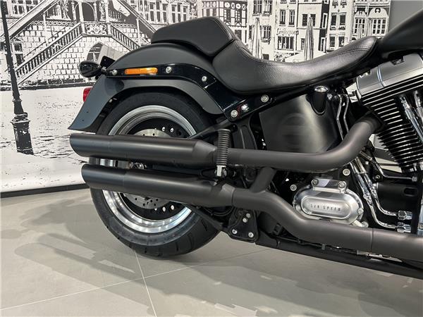 2011 HARLEY-DAVIDSON FAT BOY