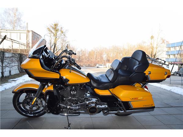 FLTRKSE CVO  Road Glide Limited