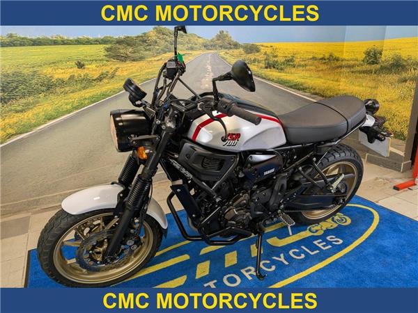  Yamaha XSR700 XSR 700 Xtribute