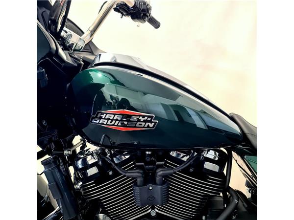 HARLEY-DAVIDSON ROAD GLIDE