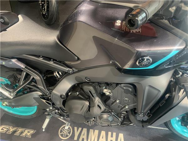 2025 Yamaha MT-09 Y-AMT, Only 185m , Yamaha warranty till November 2028 !