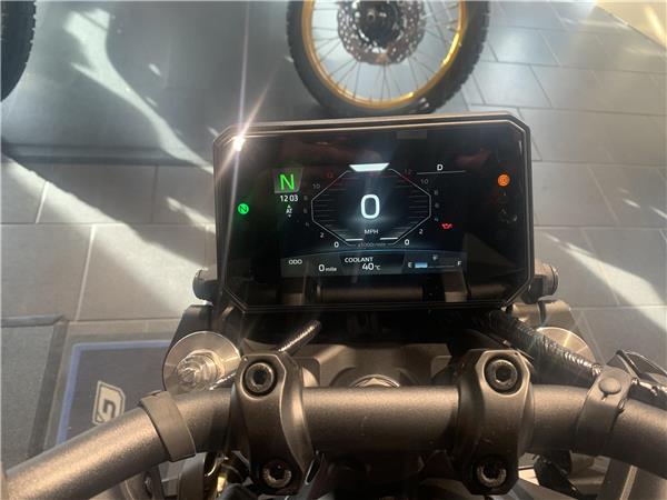 2025 Yamaha MT-09 Y-AMT, Only 185m , Yamaha warranty till November 2028 !