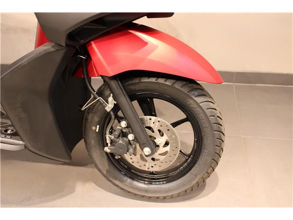 YAMAHA RAYZR 125