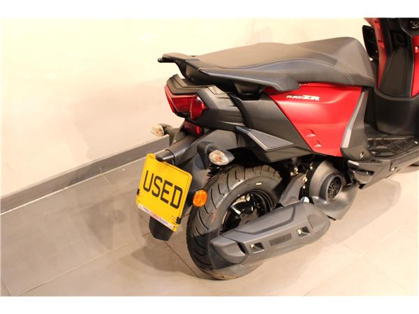 YAMAHA RAYZR 125