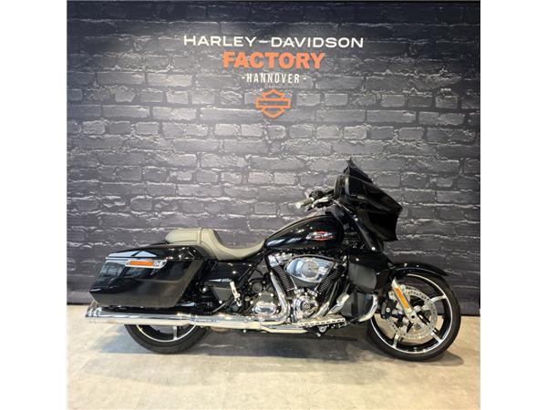 Street Glide FLHX