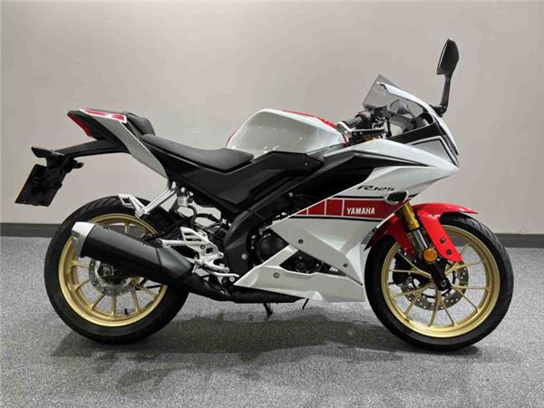 2022 Yamaha YZF R125 White