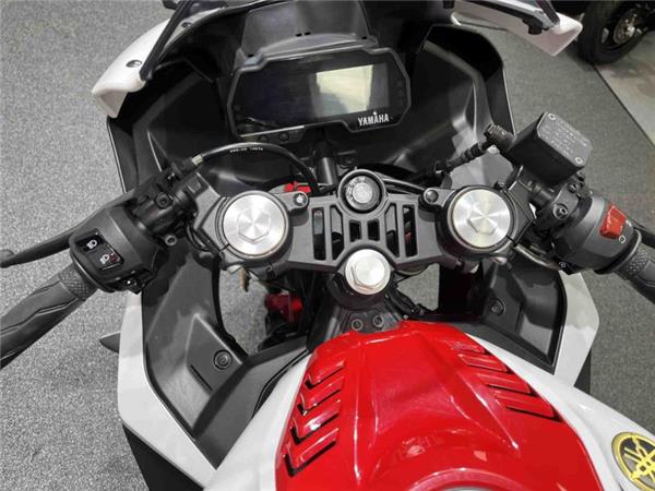 2022 Yamaha YZF R125 White