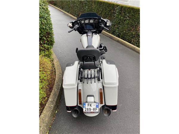 2019 HARLEY-DAVIDSON STREET GLIDE