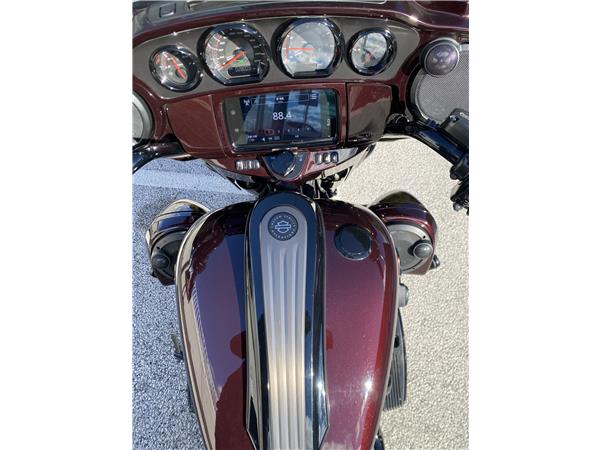 2020 HARLEY-DAVIDSON STREET GLIDE