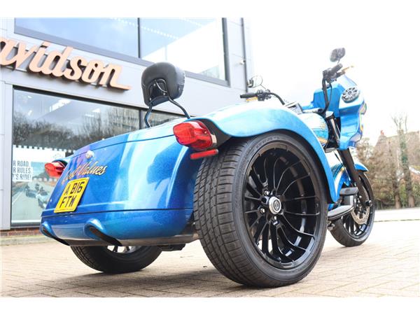 2024 HARLEY-DAVIDSON TRIKE FLRT FREEWHEELER