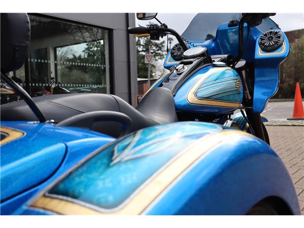 2024 HARLEY-DAVIDSON TRIKE FLRT FREEWHEELER