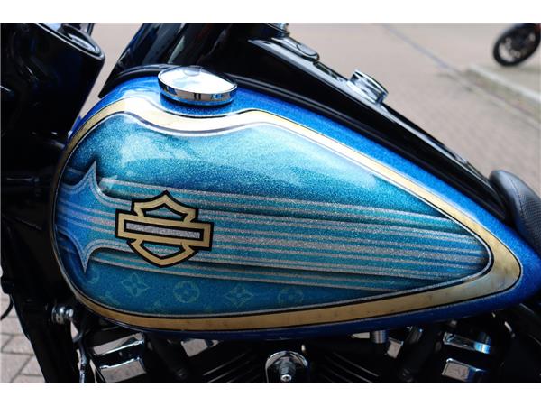 2024 HARLEY-DAVIDSON TRIKE FLRT FREEWHEELER