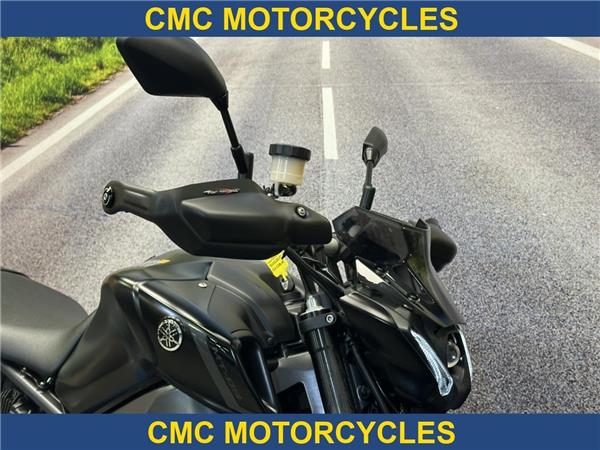  Yamaha MT-09 MT-09