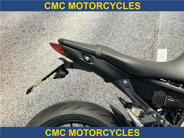  Yamaha MT-09 MT-09