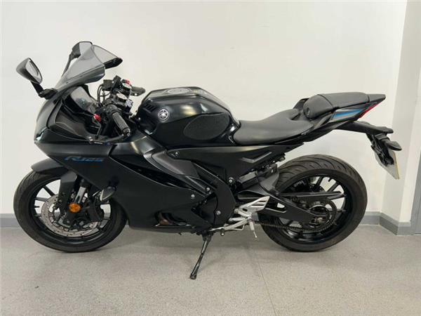 2023 Yamaha YZFR125 BLACK