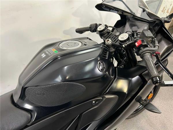 2023 Yamaha YZFR125 BLACK