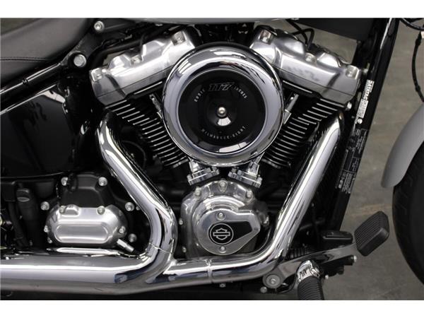 2025 Harley-Davidson Street Bob