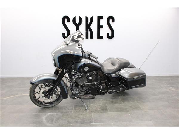 2021 Harley-Davidson Street Glide Special