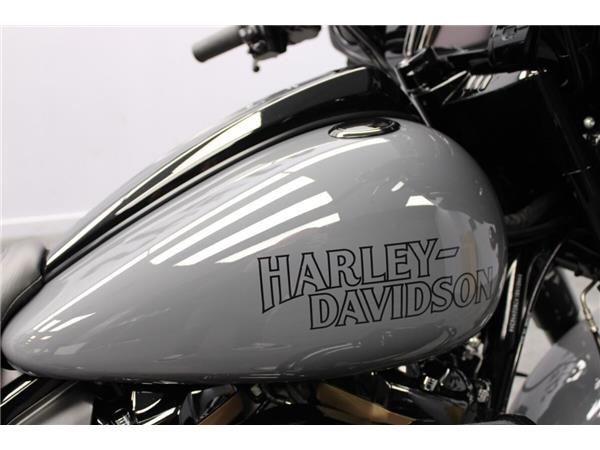 2022 Harley-Davidson Street Glide ST