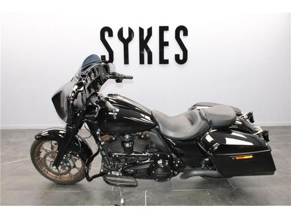 2022 Harley-Davidson Street Glide ST