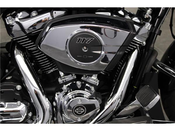 2024 Harley-Davidson Street Glide
