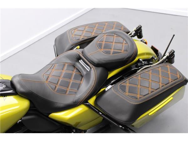 2020 Harley-Davidson Road Glide Special