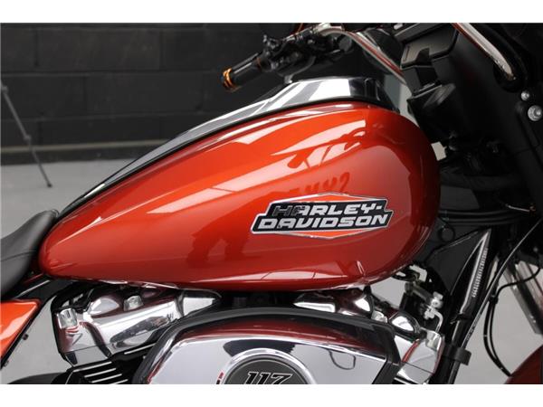 2024 Harley-Davidson Street Glide