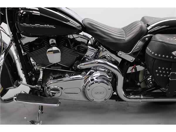 2017 Harley-Davidson Softail Deluxe