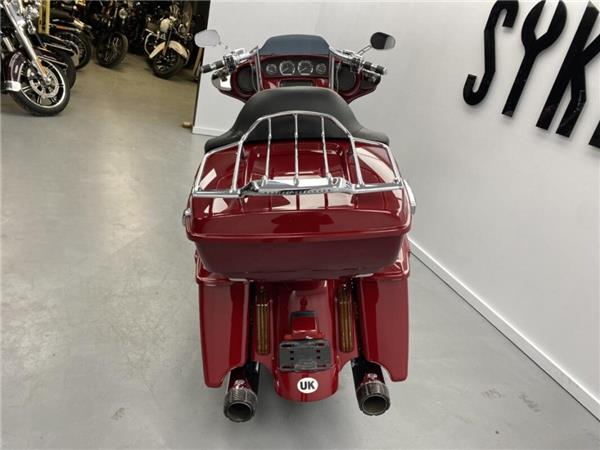 2016 Harley-Davidson CVO Street Glide