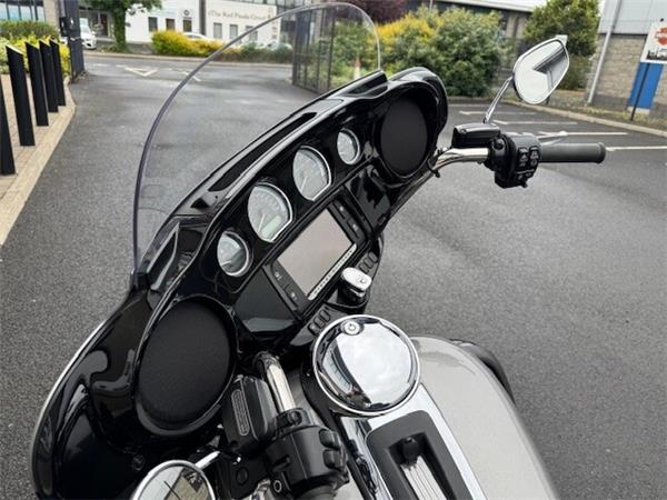 2017 Harley-Davidson Ultra Limited Low