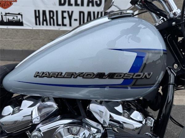 2023 Harley-Davidson Breakout