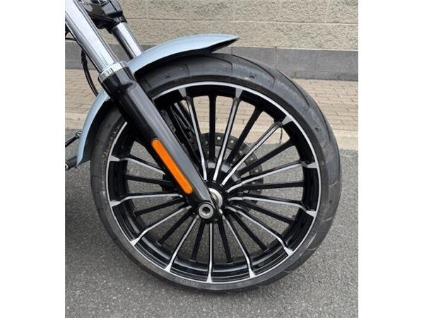 2023 Harley-Davidson Breakout