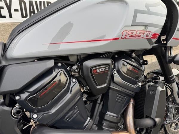 2025 Harley-Davidson Pan America 1250 ST