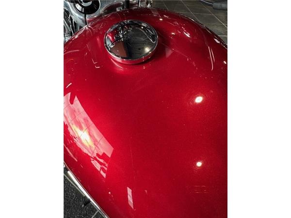 2012 Harley-Davidson 1200 Custom