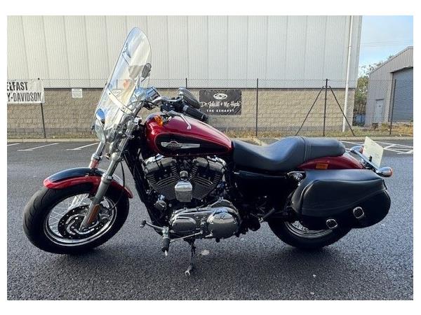 2012 Harley-Davidson 1200 Custom