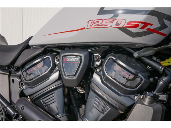 2025 Harley-Davidson Pan America 1250 ST