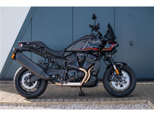 2025 Harley-Davidson Pan America 1250 ST