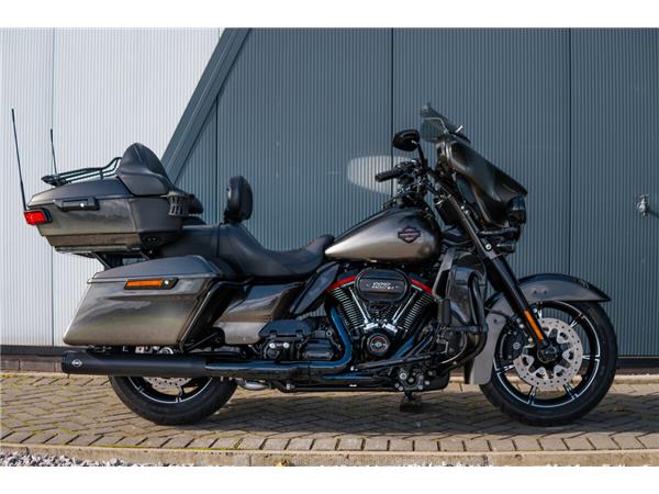 2018 Harley-Davidson CVO Limited