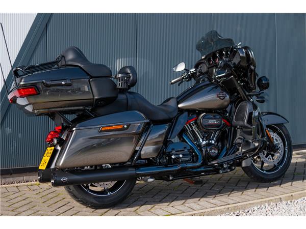 2018 Harley-Davidson CVO Limited