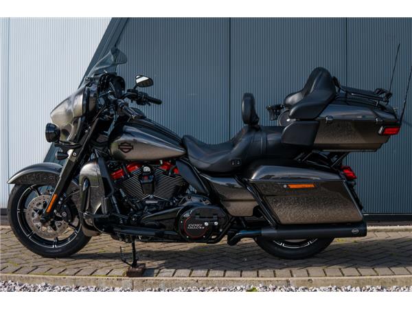 2018 Harley-Davidson CVO Limited