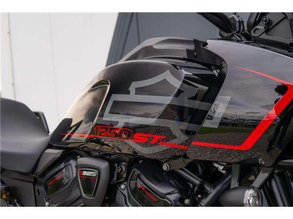 2025 Harley-Davidson Pan America 1250 ST