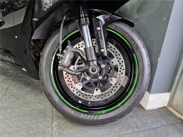 2024 Kawasaki ZX 636 Jrfan Grey