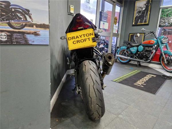 2024 Kawasaki ZX 636 Jrfan Grey