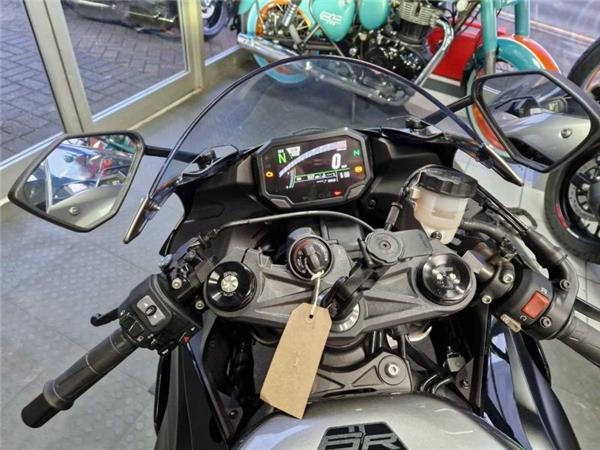 2024 Kawasaki ZX 636 Jrfan Grey