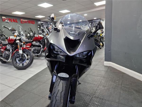 2024 Kawasaki ZX 636 Jrfan Grey