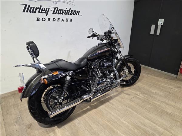 2019 HARLEY-DAVIDSON CUSTOM