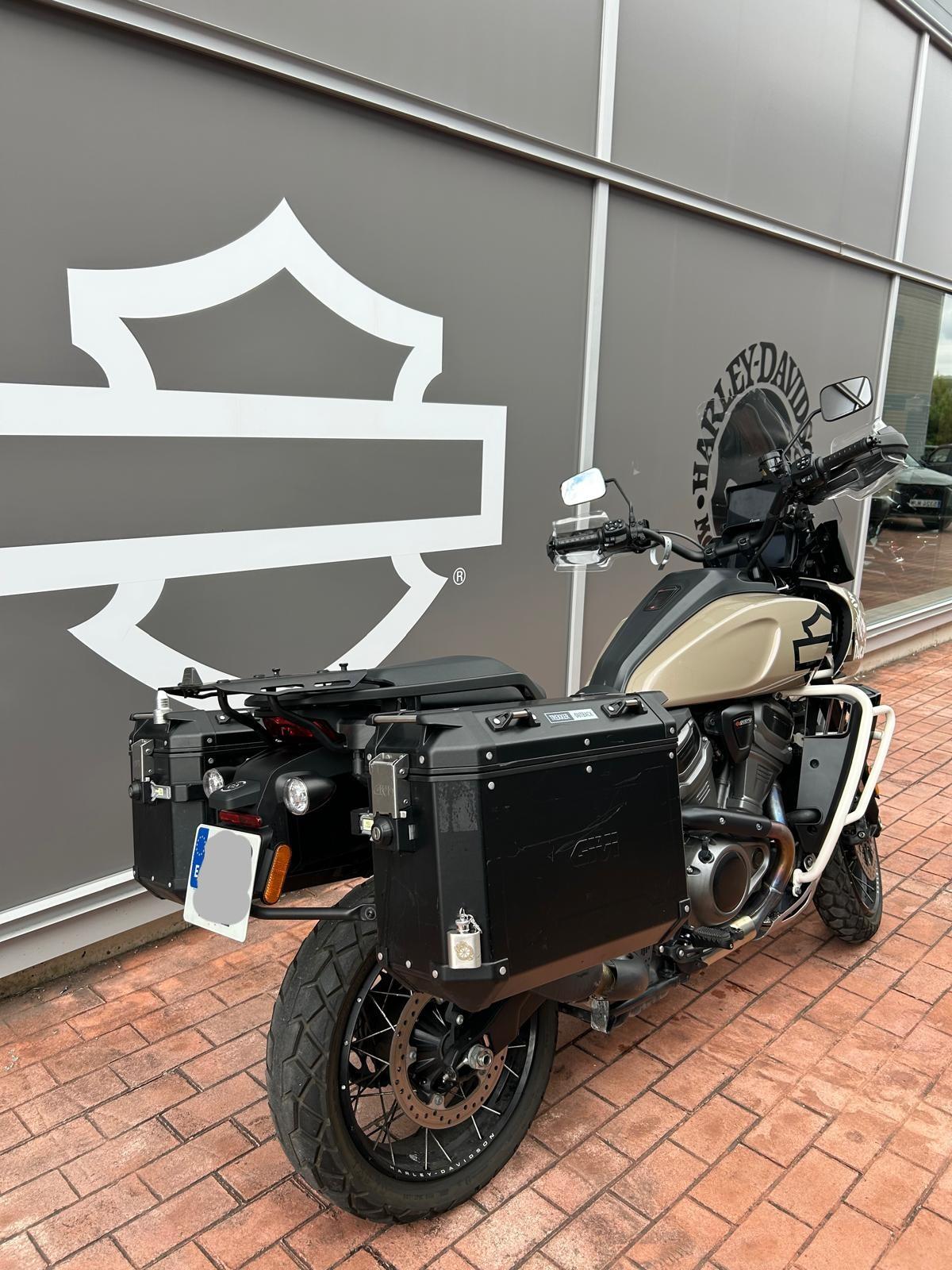2023 Pan America 1250 Special